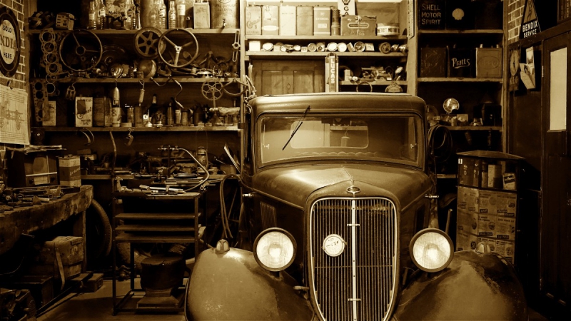 boutique-LES FERRES-min_antique_auto_automobile_automotive_car_classic_equipment_fix-1169797